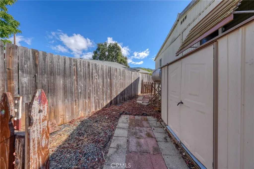 main property photo 44