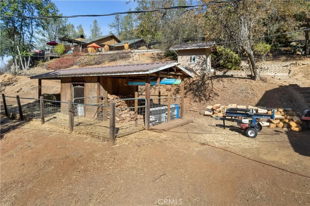 main property photo 59