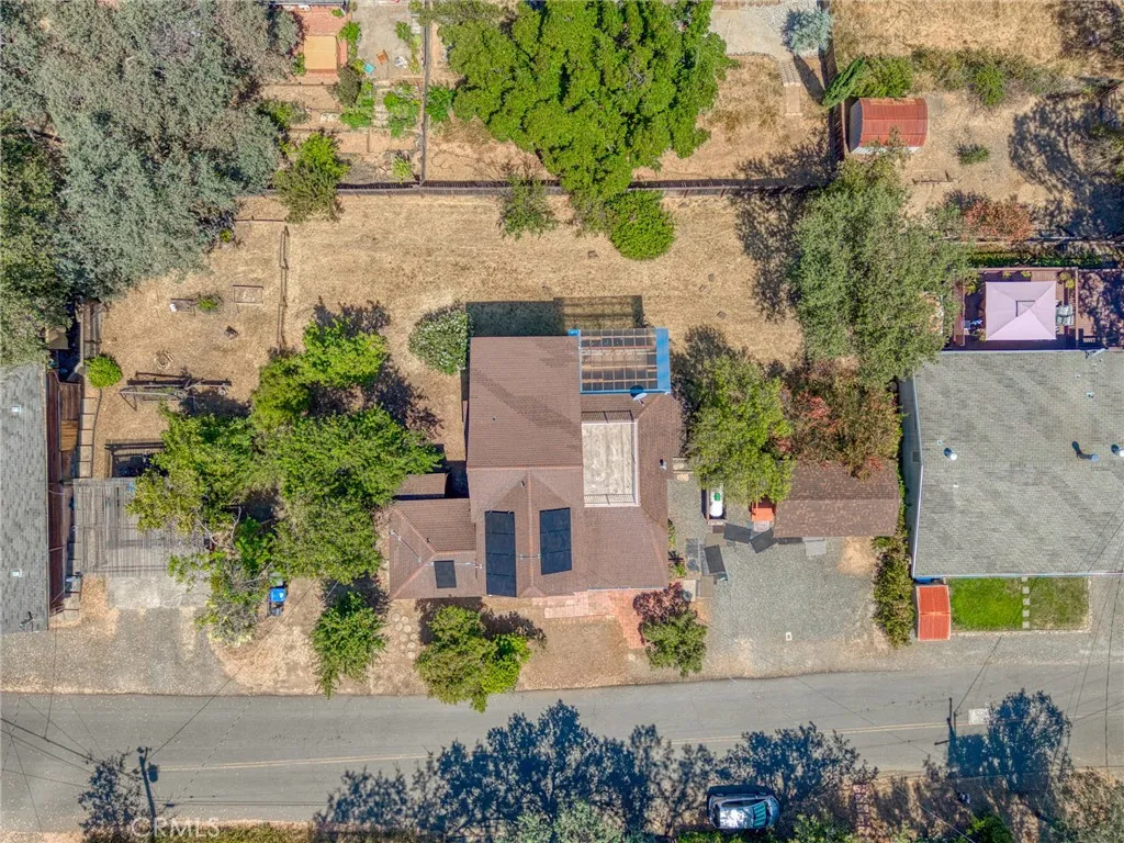 main property photo 46