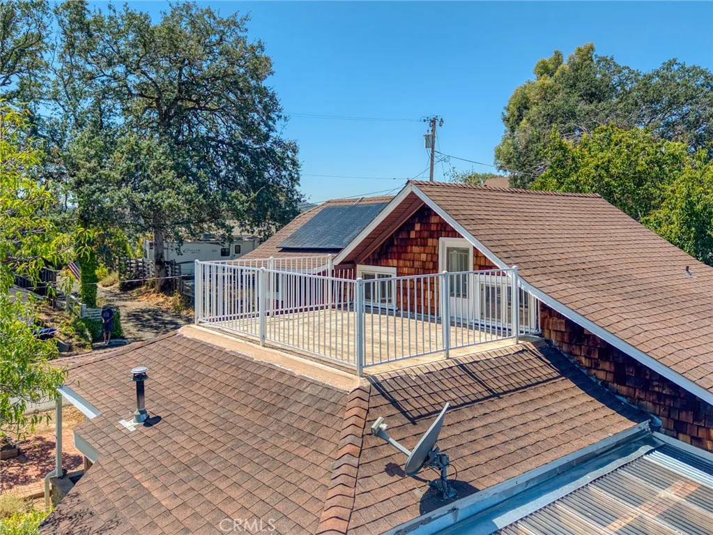 main property photo 53