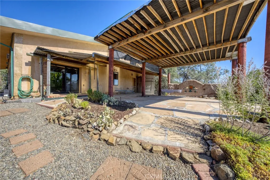 main property photo 38