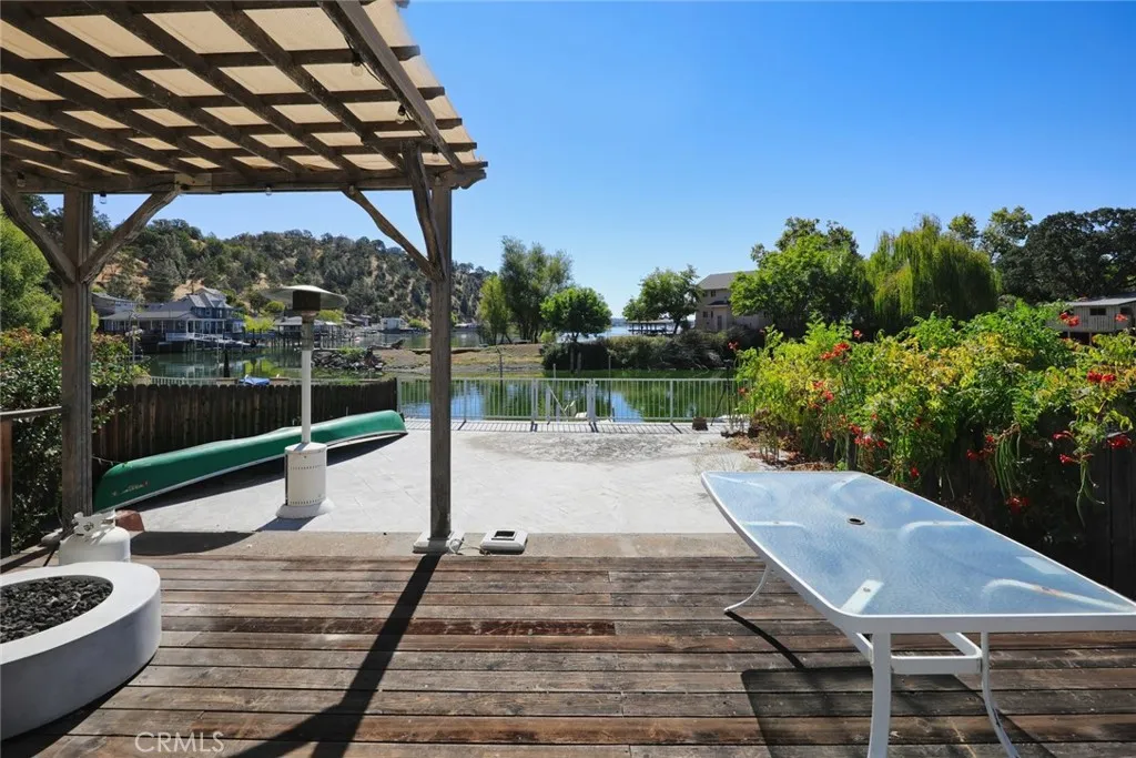 main property photo 20
