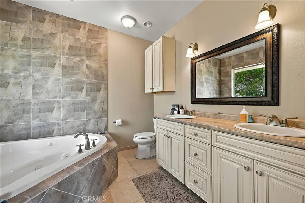 main property photo 70