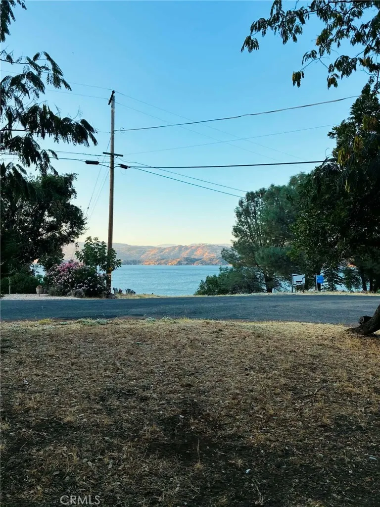 main property photo 24