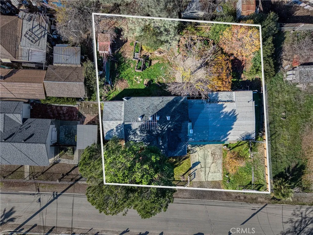 main property photo 47