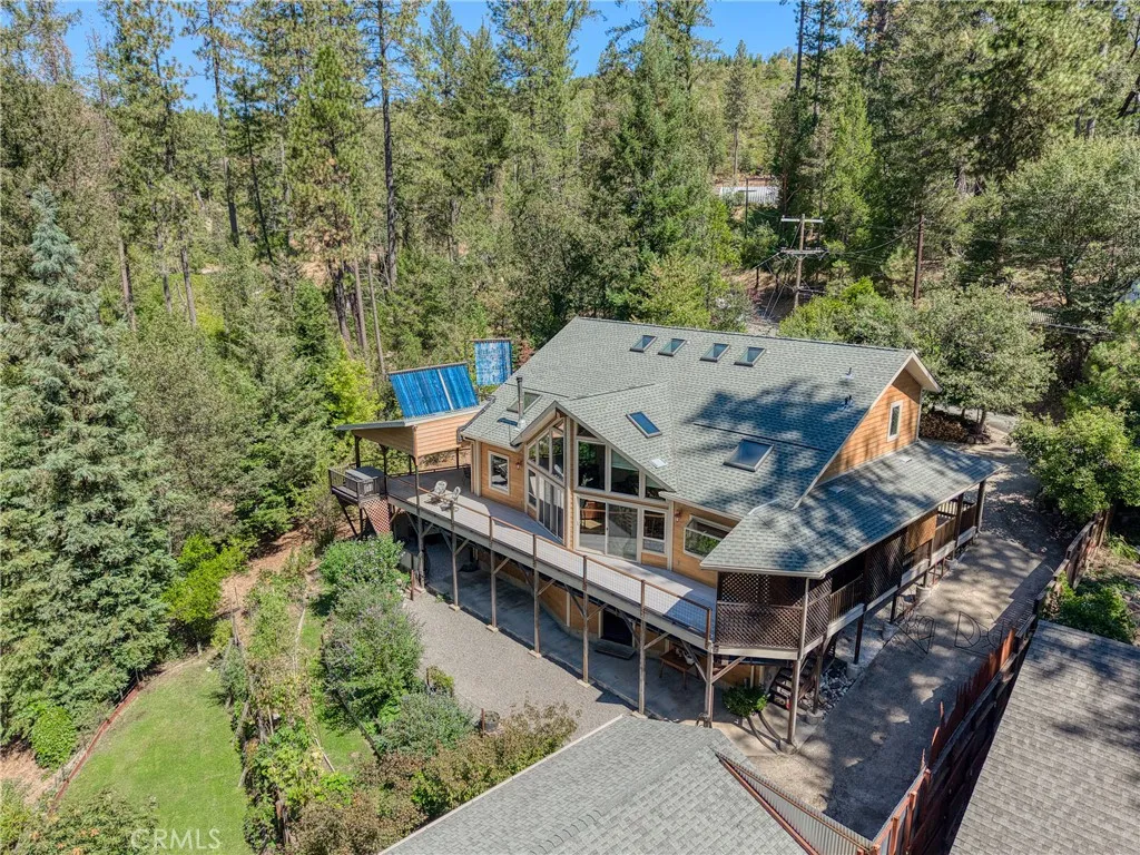 main property photo 43