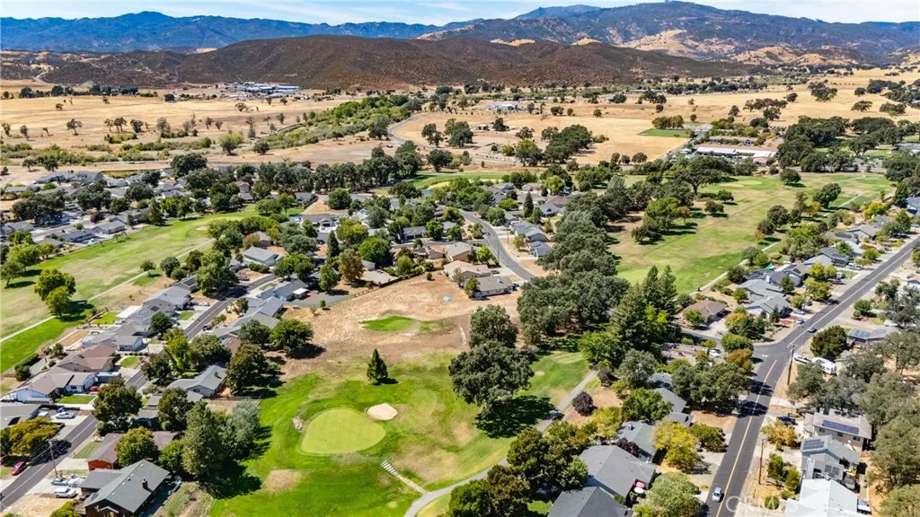 main property photo 50