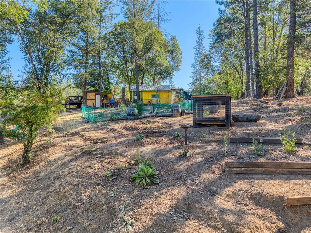 main property photo 35