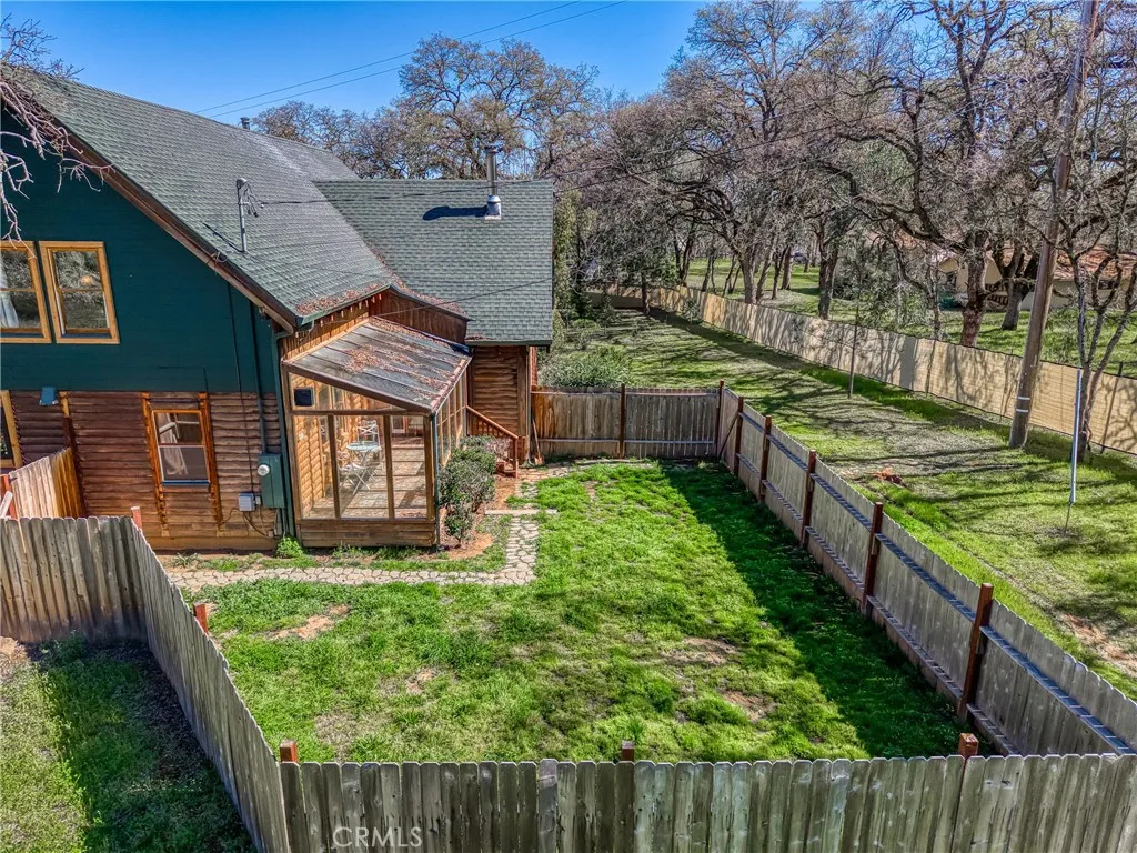 main property photo 30