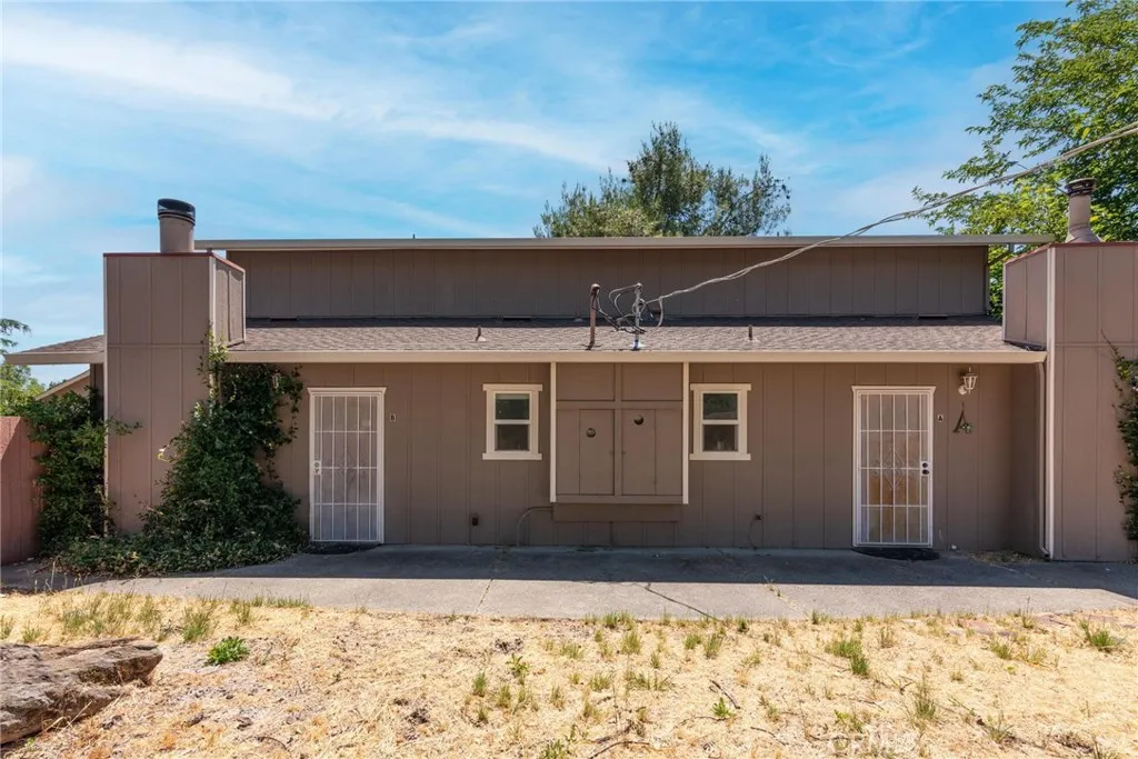 main property photo 0