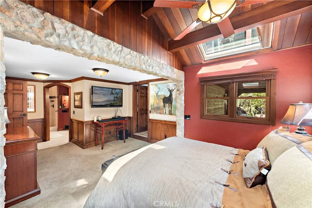 main property photo 34
