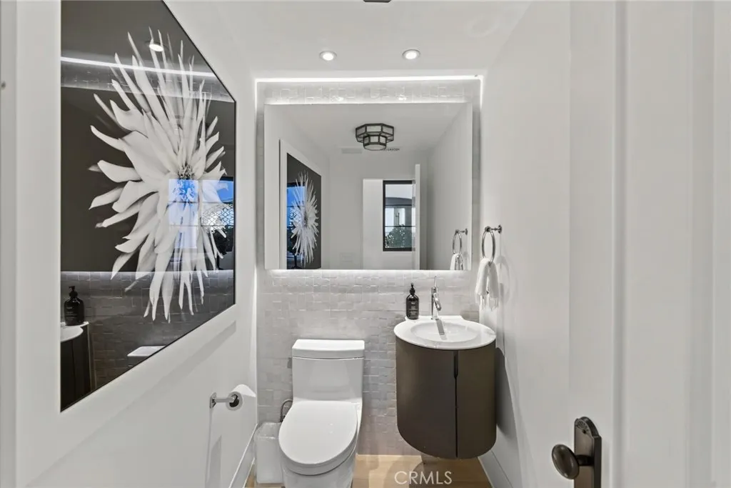main property photo 64