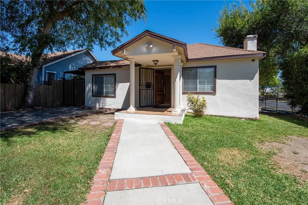 main property photo 1