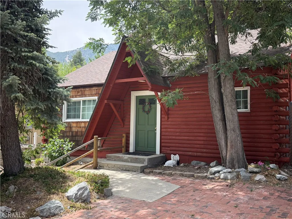 main property photo 2