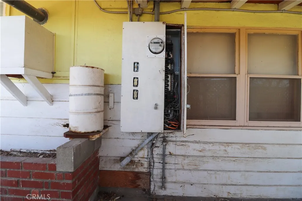 main property photo 16