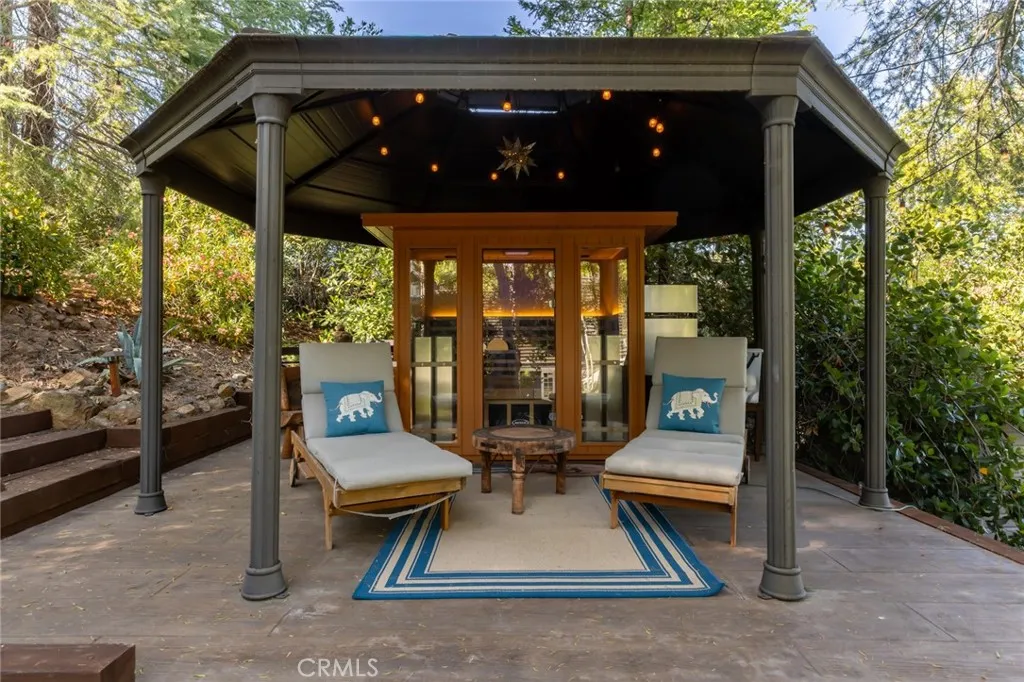 main property photo 67