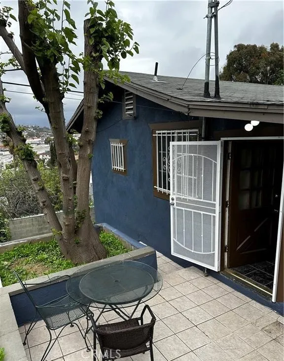 main property photo 0