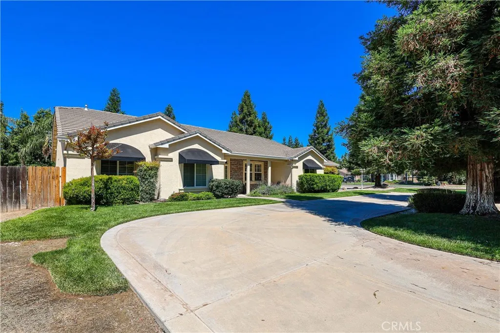 main property photo 64