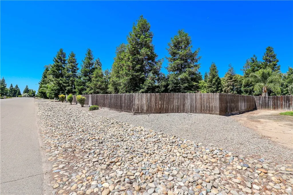 main property photo 65