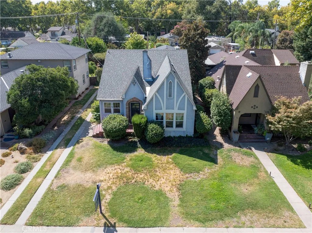 main property photo 44