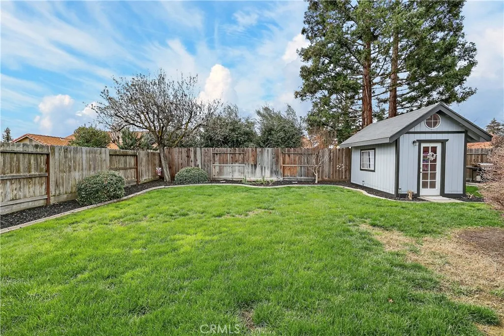 main property photo 45