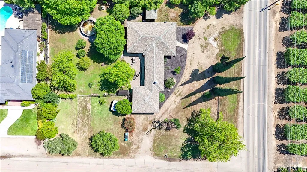 main property photo 65