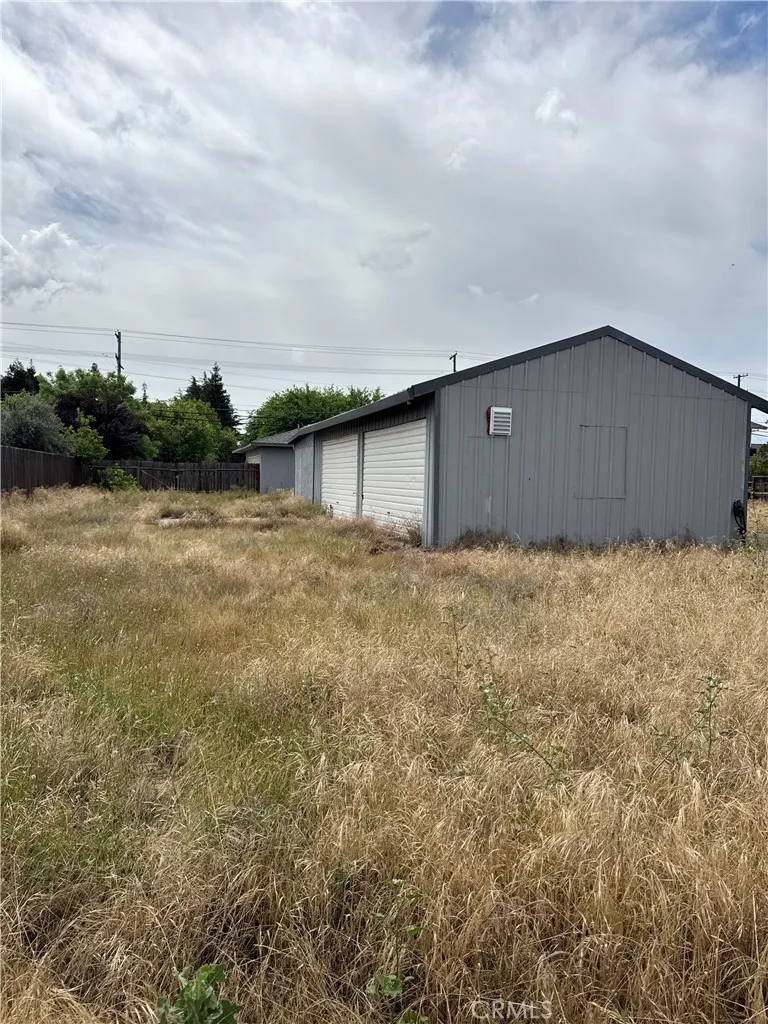 main property photo 63