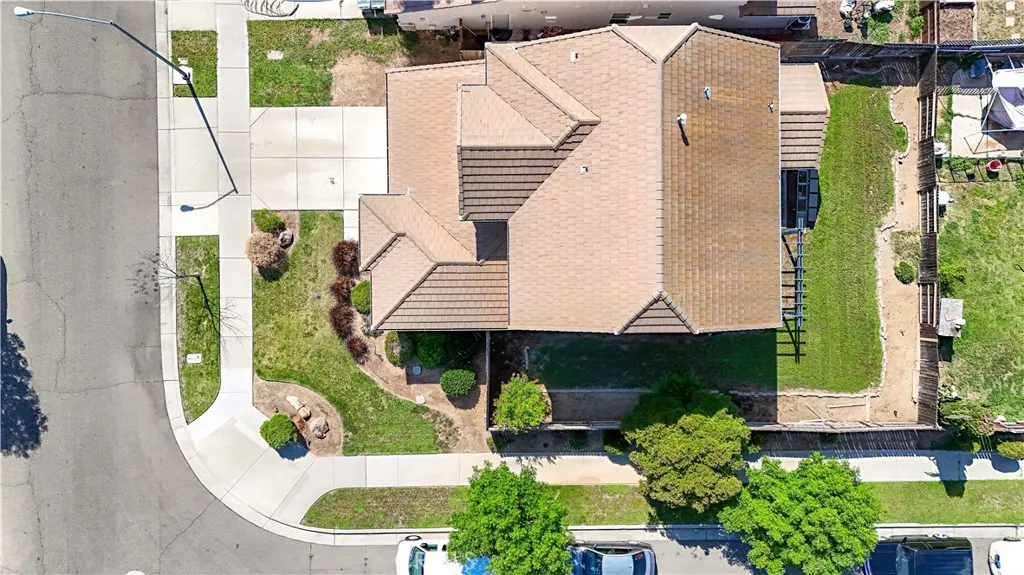 main property photo 64