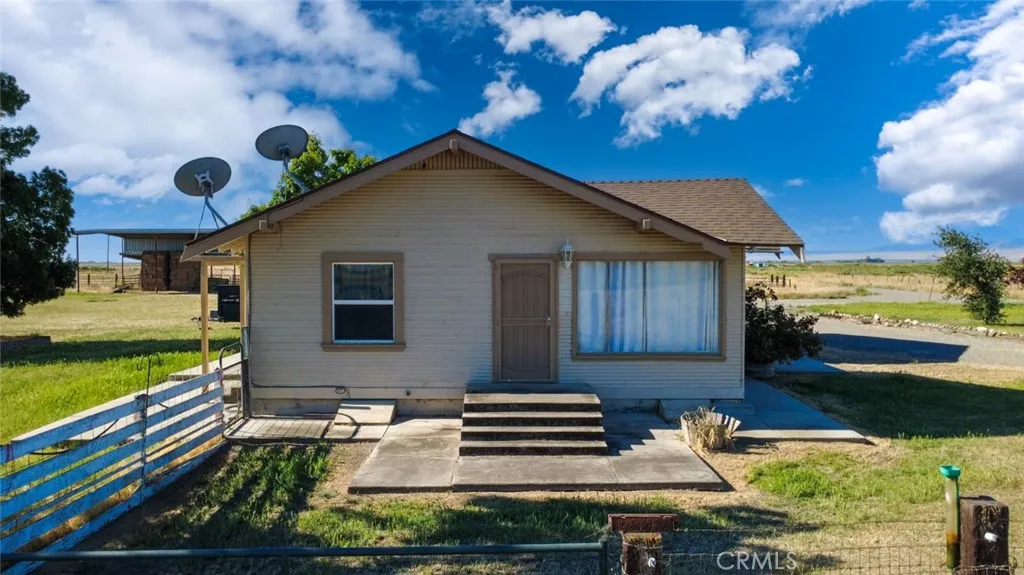 main property photo 47
