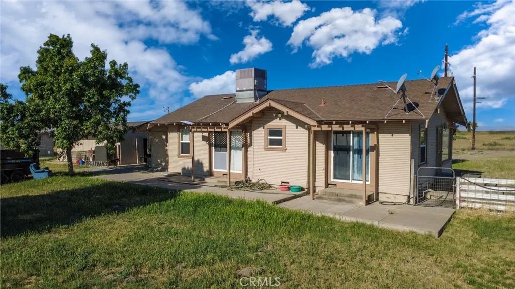 main property photo 49