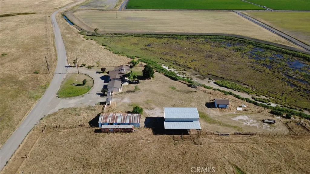 main property photo 60