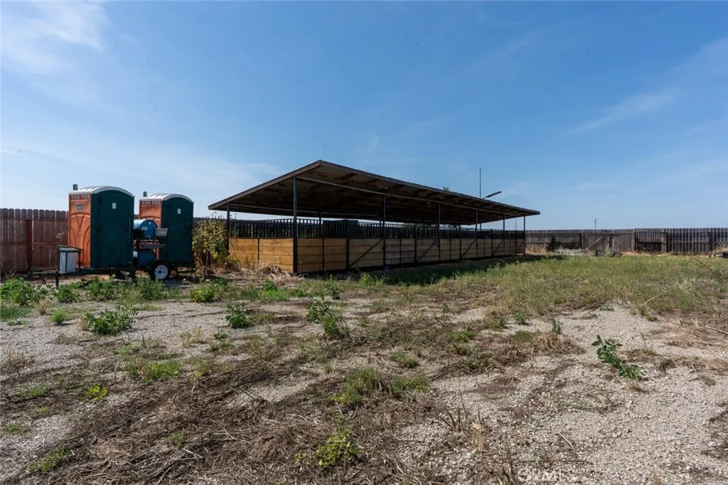 main property photo 73