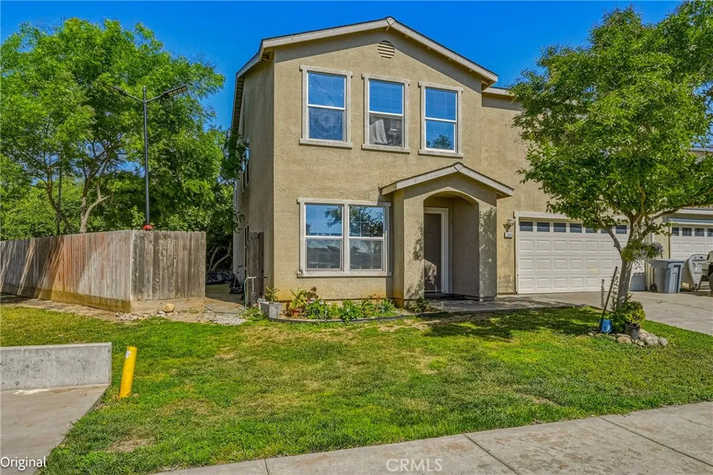 main property photo 3