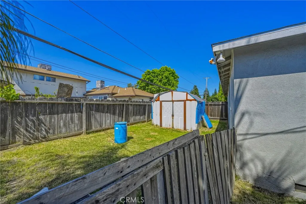 main property photo 43