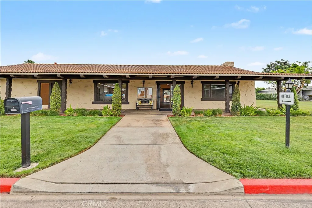 main property photo 46