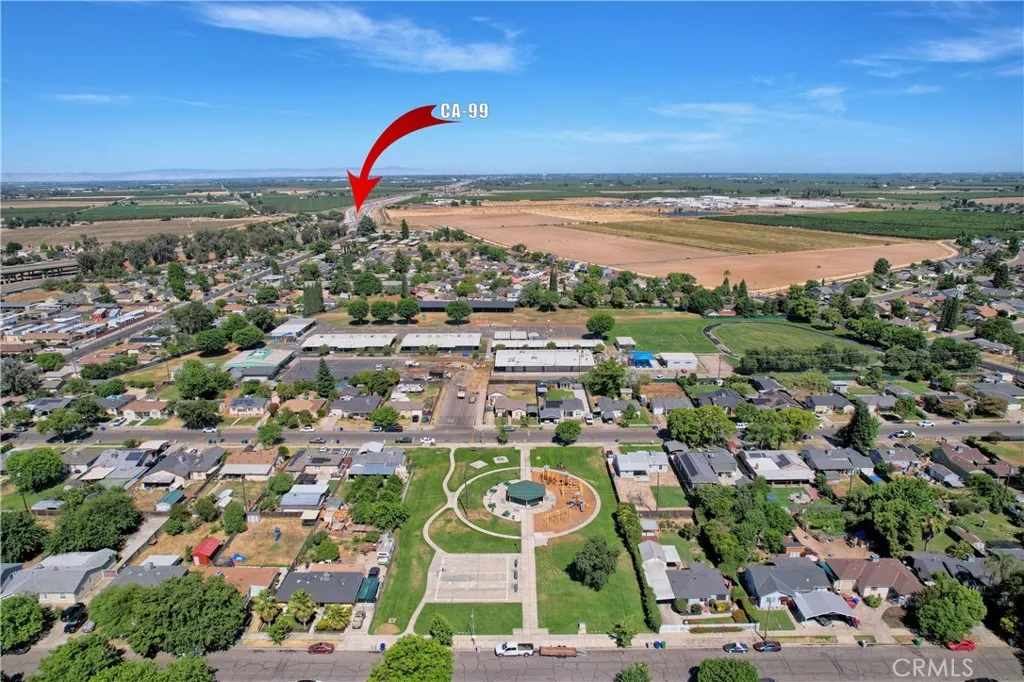 main property photo 66