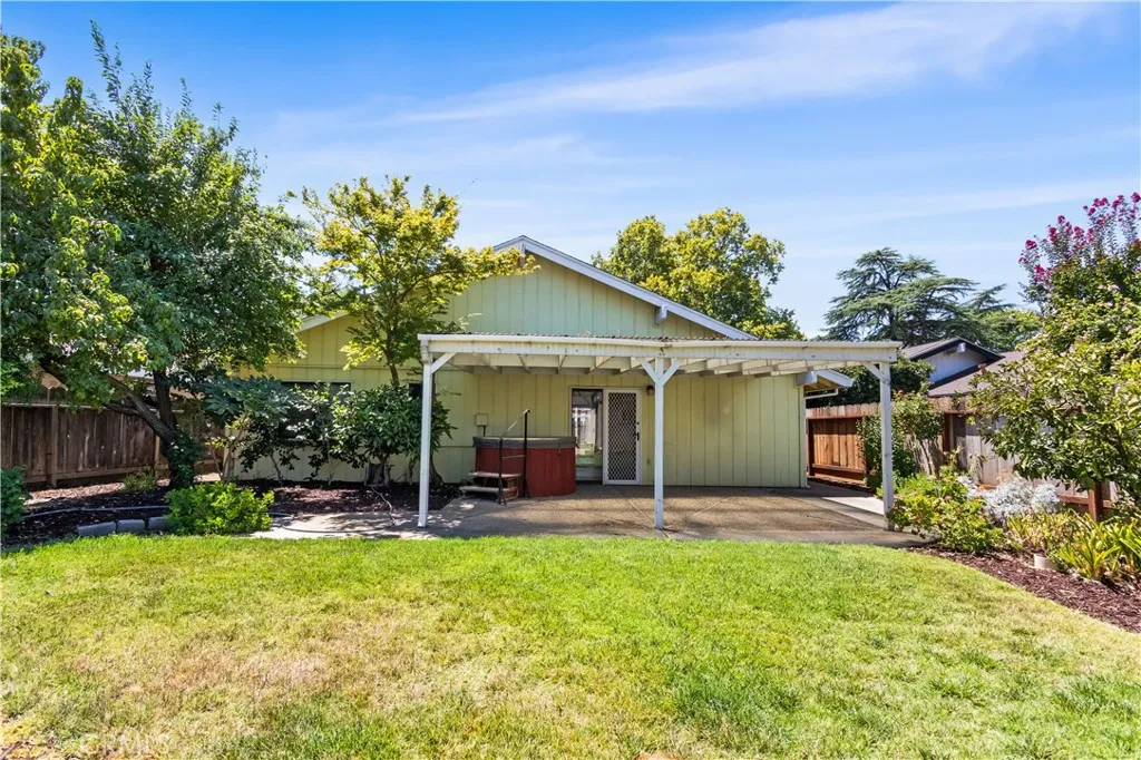 main property photo 30