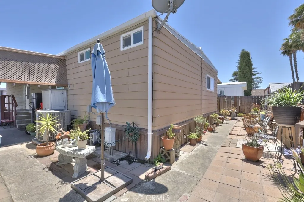 main property photo 54