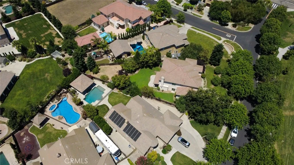 main property photo 65