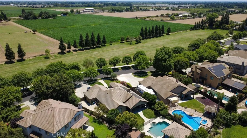 main property photo 68