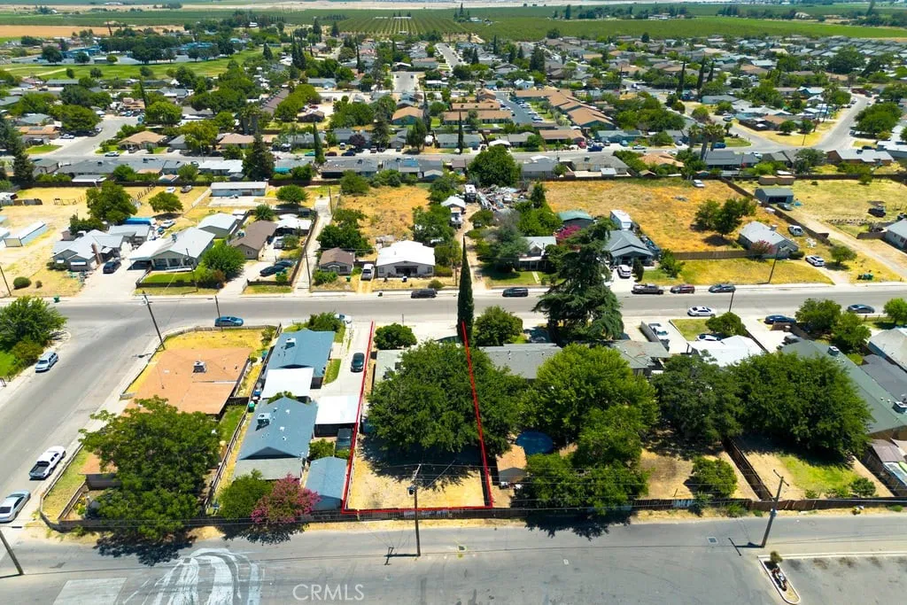 main property photo 48