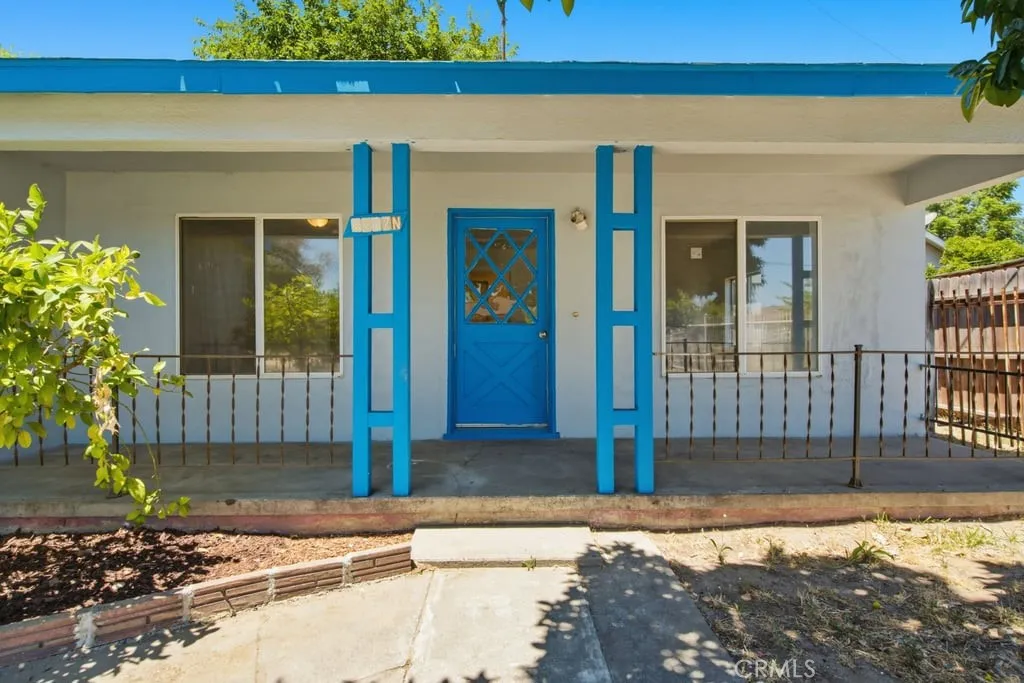 main property photo 6