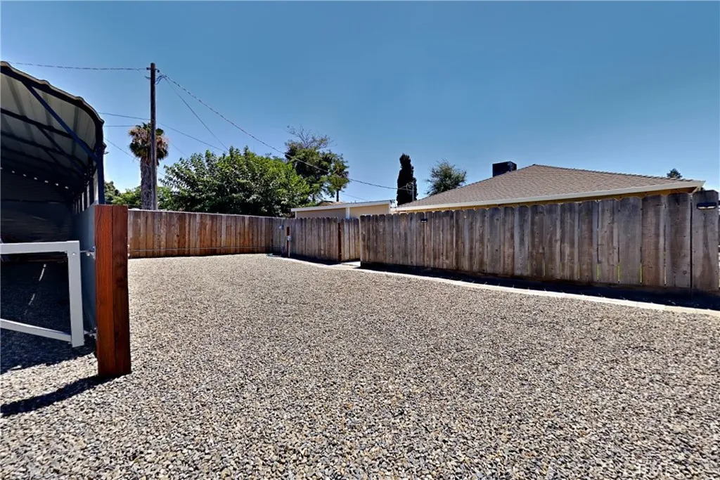 main property photo 62