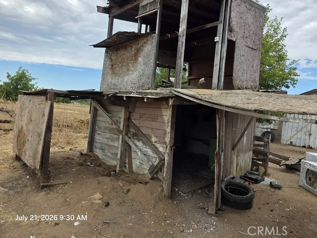 main property photo 34