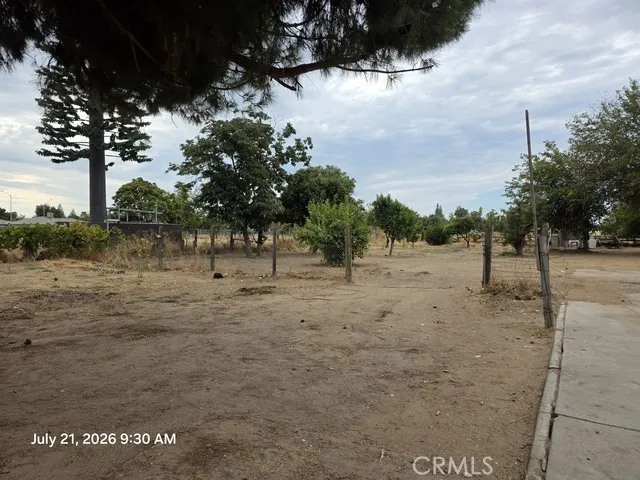 main property photo 40