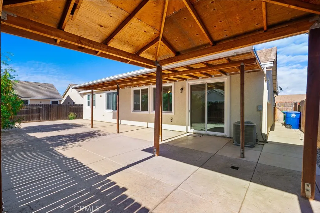 main property photo 24