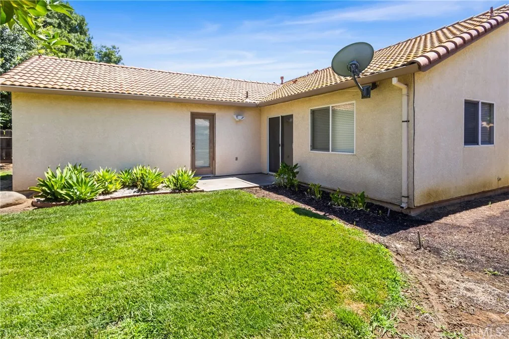 main property photo 31