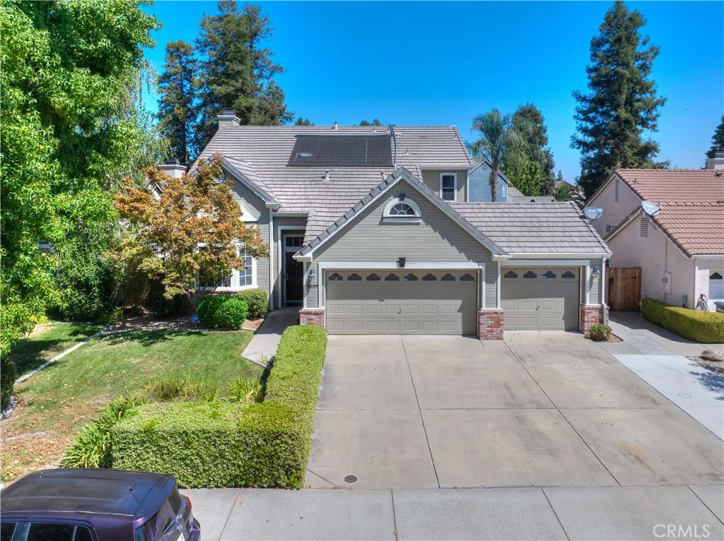 main property photo 67