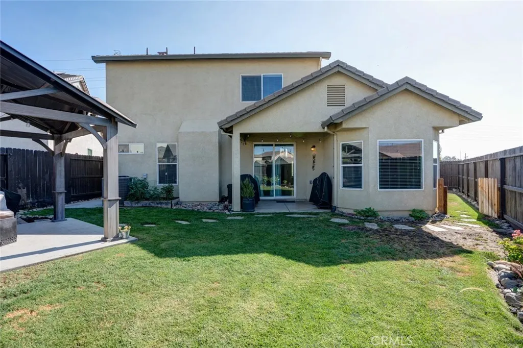 main property photo 47