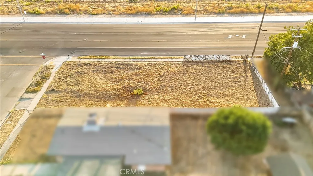 main property photo 3